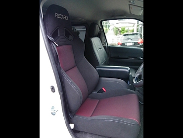 RECARO@SR-7F SK100 BK/RED