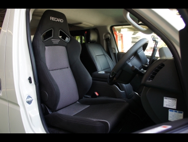 RECARO　SR-7F　GK100　BK/SIL（A/Rタイプ）