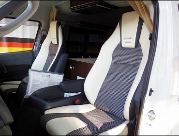 RECARO　LX-F　IL110H　白
