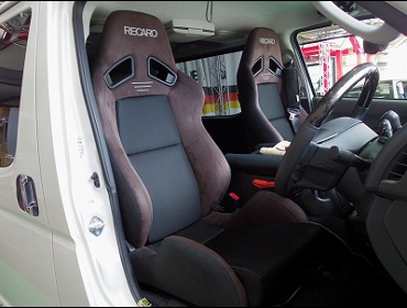 RECARO@SR-7F@GU100@uE